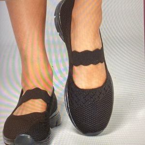 Sketchers Seager-Power Hitter Slip On Mary Janes Black Size 7 New In Box